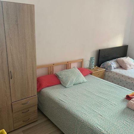 Piso En El Humedo, Al Lado Plaza Mayor ليون المظهر الخارجي الصورة