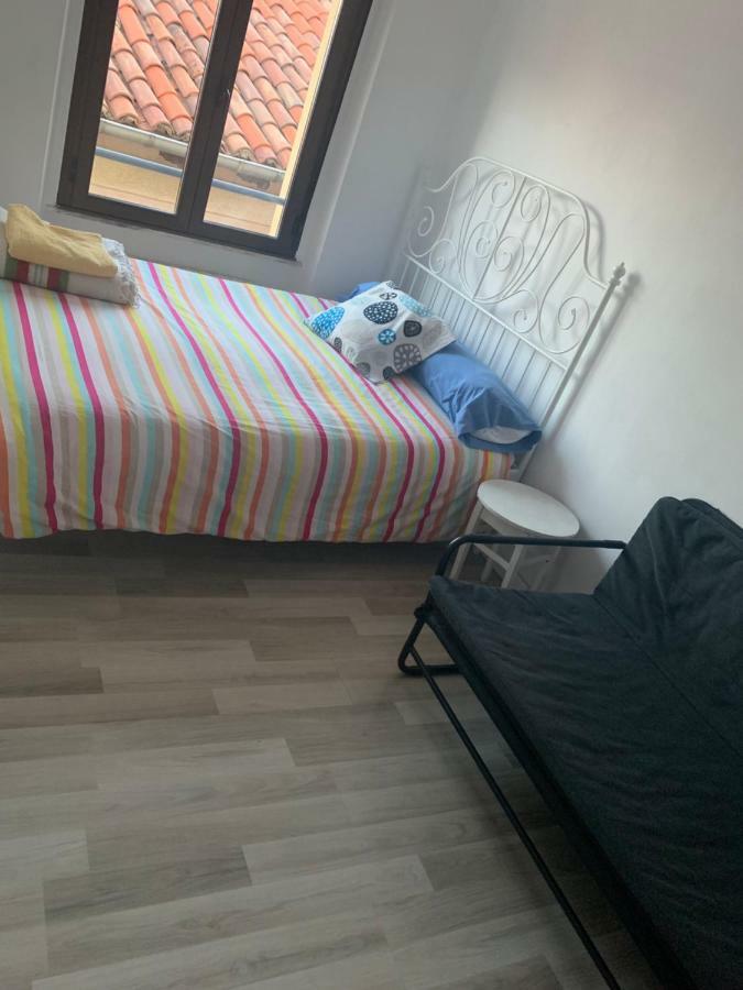 Piso En El Humedo, Al Lado Plaza Mayor ليون المظهر الخارجي الصورة